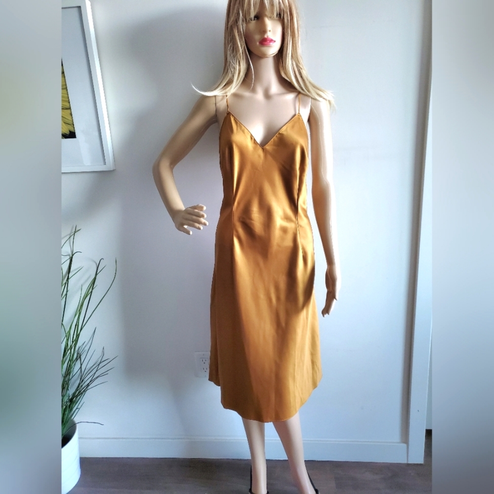 NWT OYSHO Spicy Silk Dress